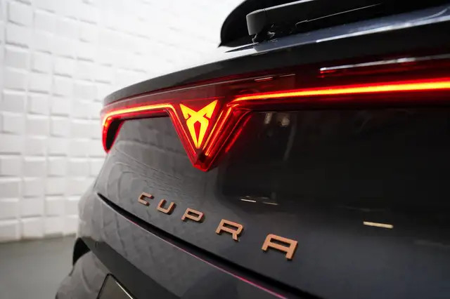Cupra Leon view 29