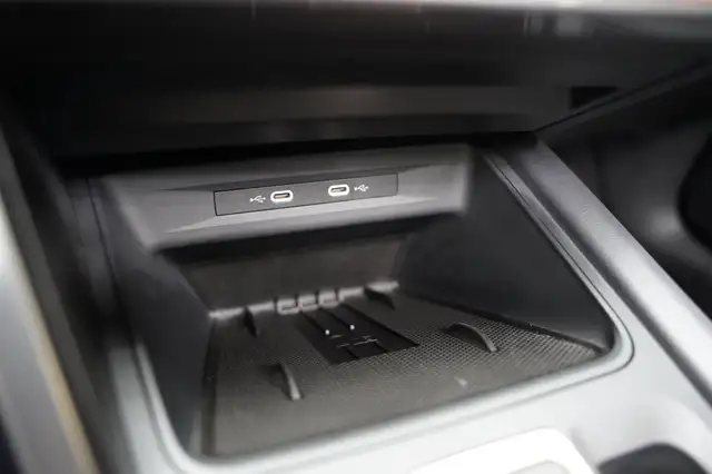 Cupra Leon view 18