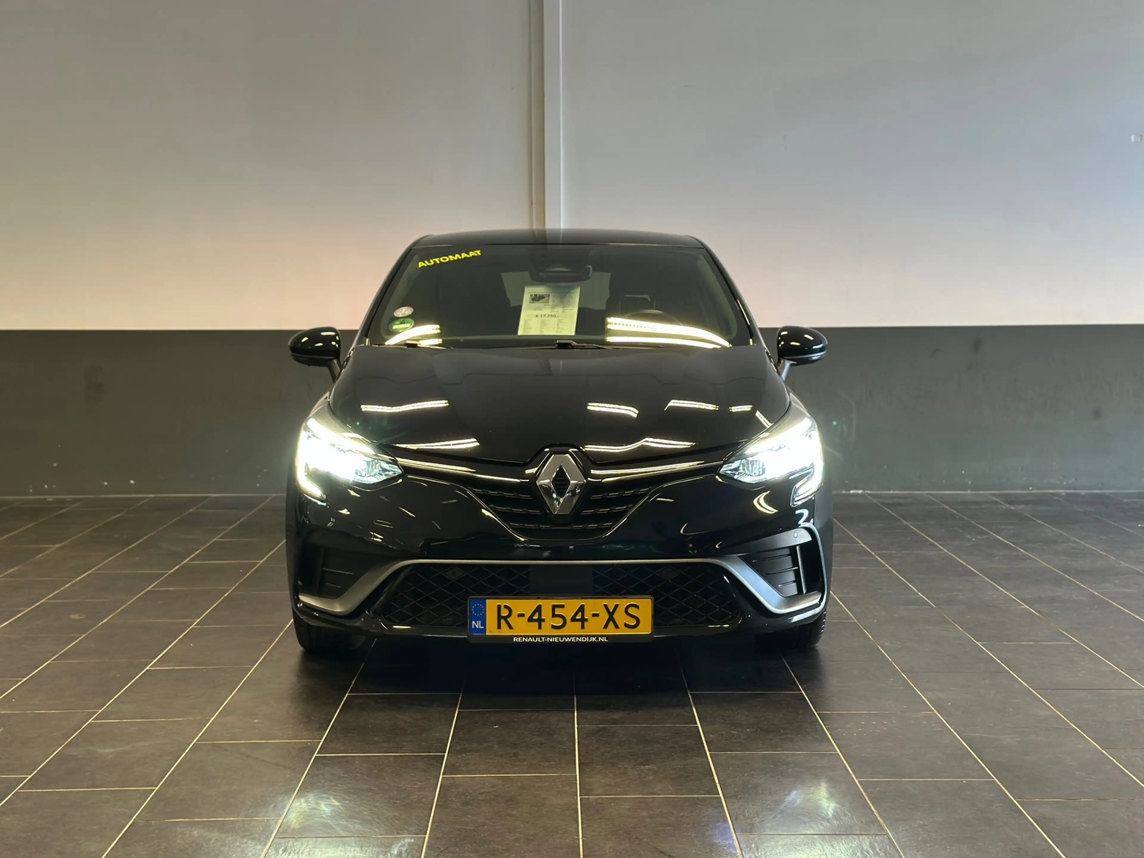 Renault Clio 1.6 E-Tech Hybrid 145 R.S. Line , 1e eig , org Ned — photo 2