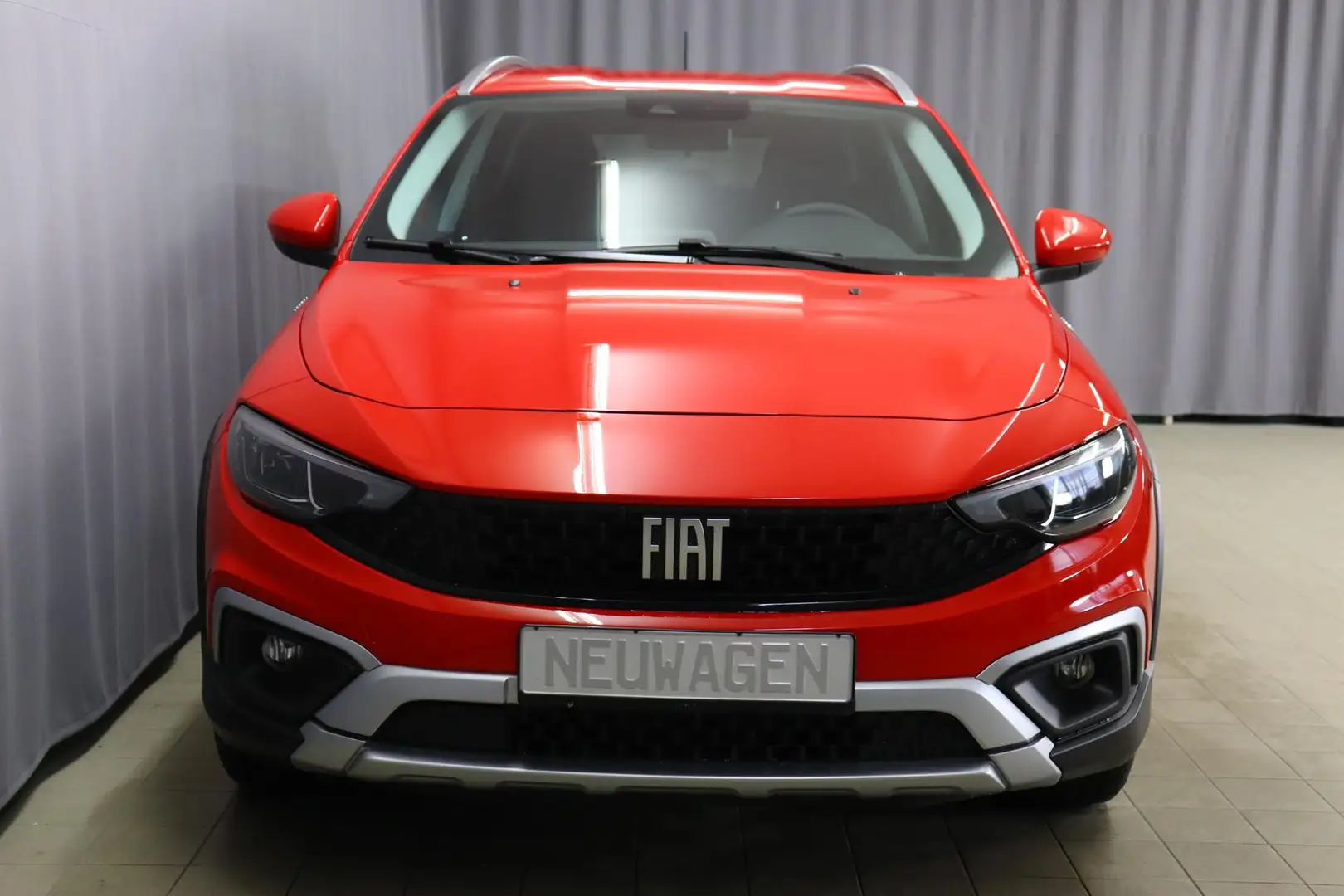 Fiat Tipo Kombi RED UVP 34.670 Euro 1.5 GSE DCT 96kW Hybr... Rot - 1