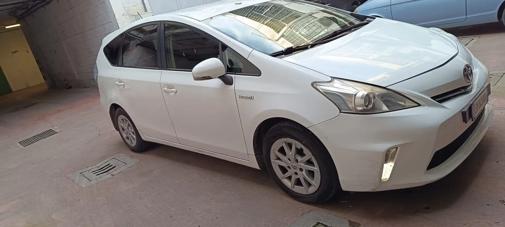 Toyota Prius+ Prius+ III 2012 1.8h Active ecvt Weiß - 2