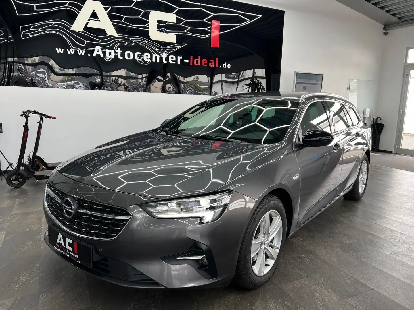 Opel Insignia Opel Insignia Sports T. 1,5 CDTI,1.H.,Kamera,LED Gris - 2