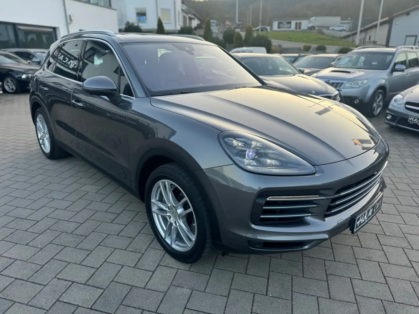 Porsche Cayenne S/LED-Matrix/Panorama/BOSE/PASM/AHK/DAB Grigio - 1