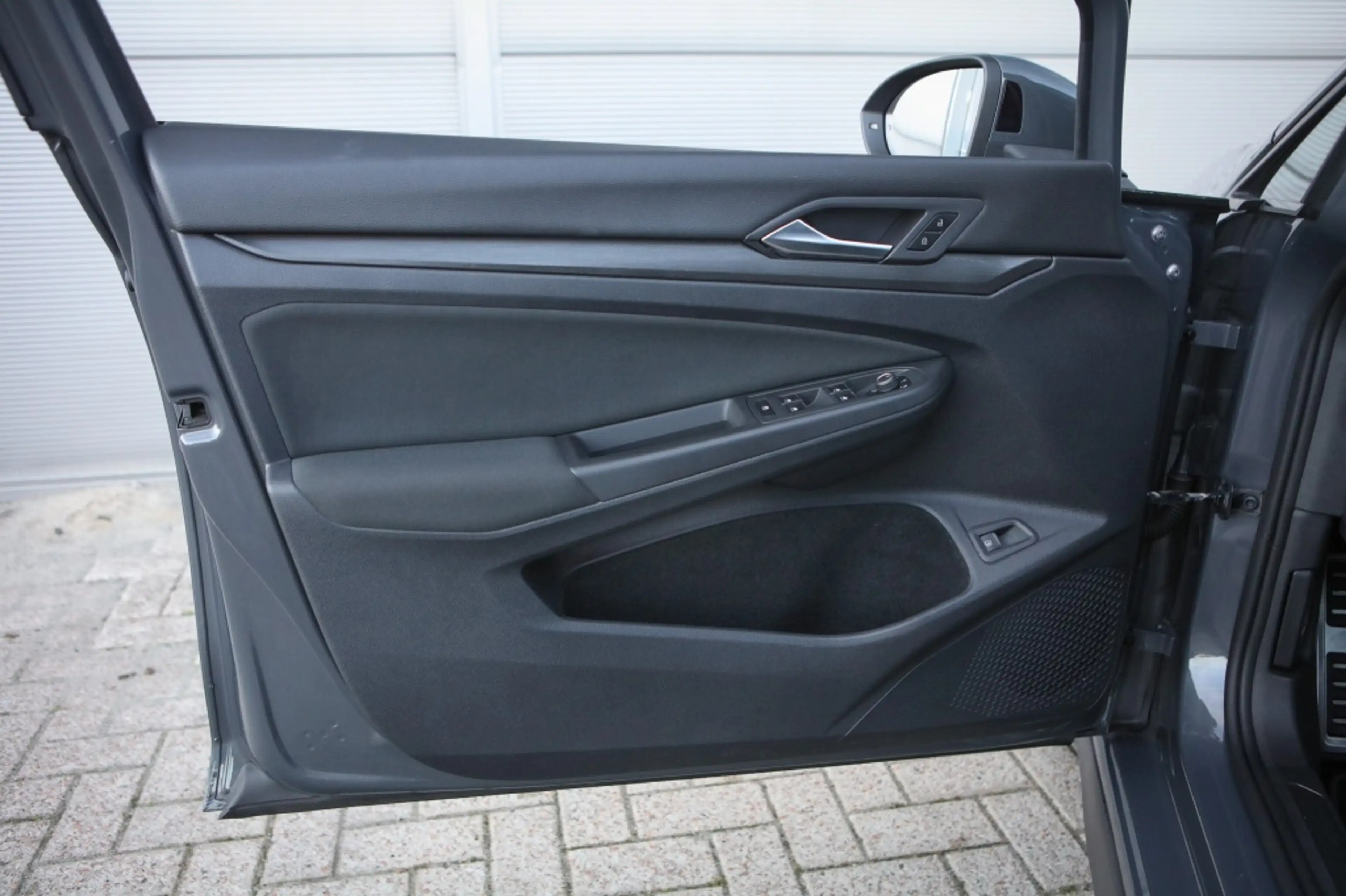 Volkswagen Golf GTE 1.4 eHybrid — photo 4