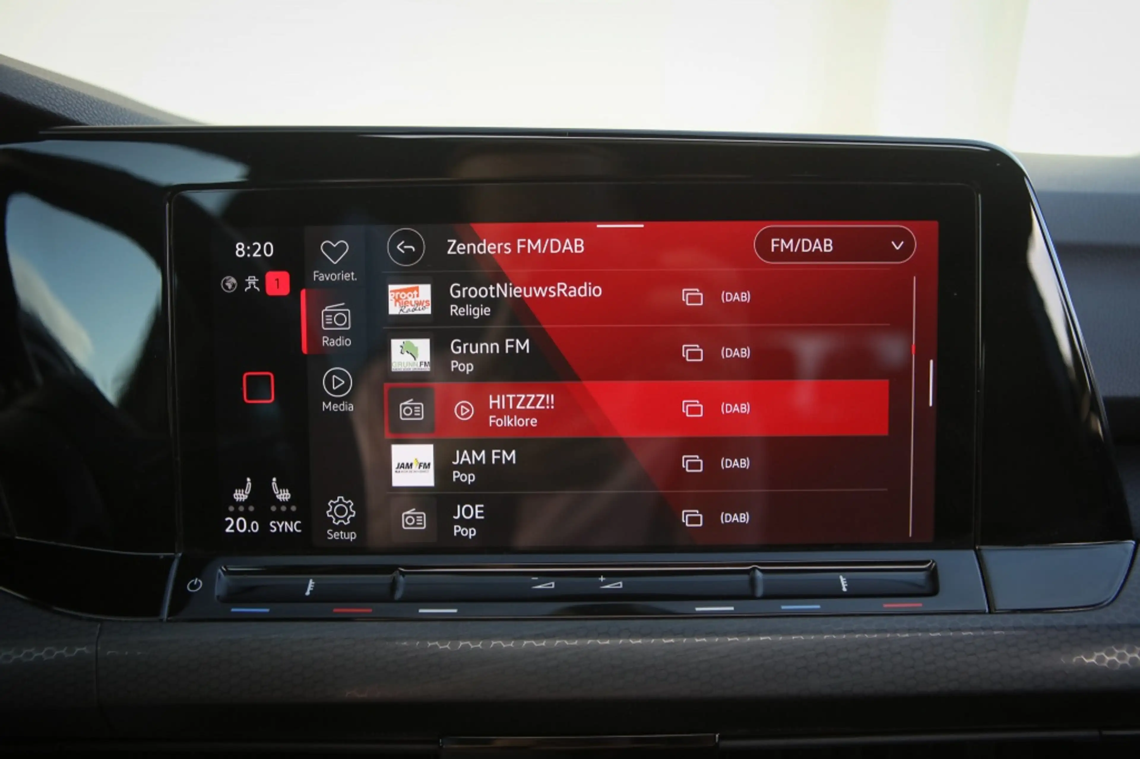 Volkswagen Golf GTE 1.4 eHybrid — photo 11