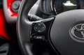 Toyota Aygo 1.0 VVT-i x-play|Carplay|Camera|5drs Rojo - thumbnail 14