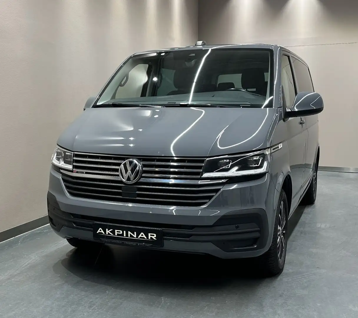 Volkswagen T6 Multivan Comfortline *4MOTION*1. HAND*STDHZ* Grau - 2