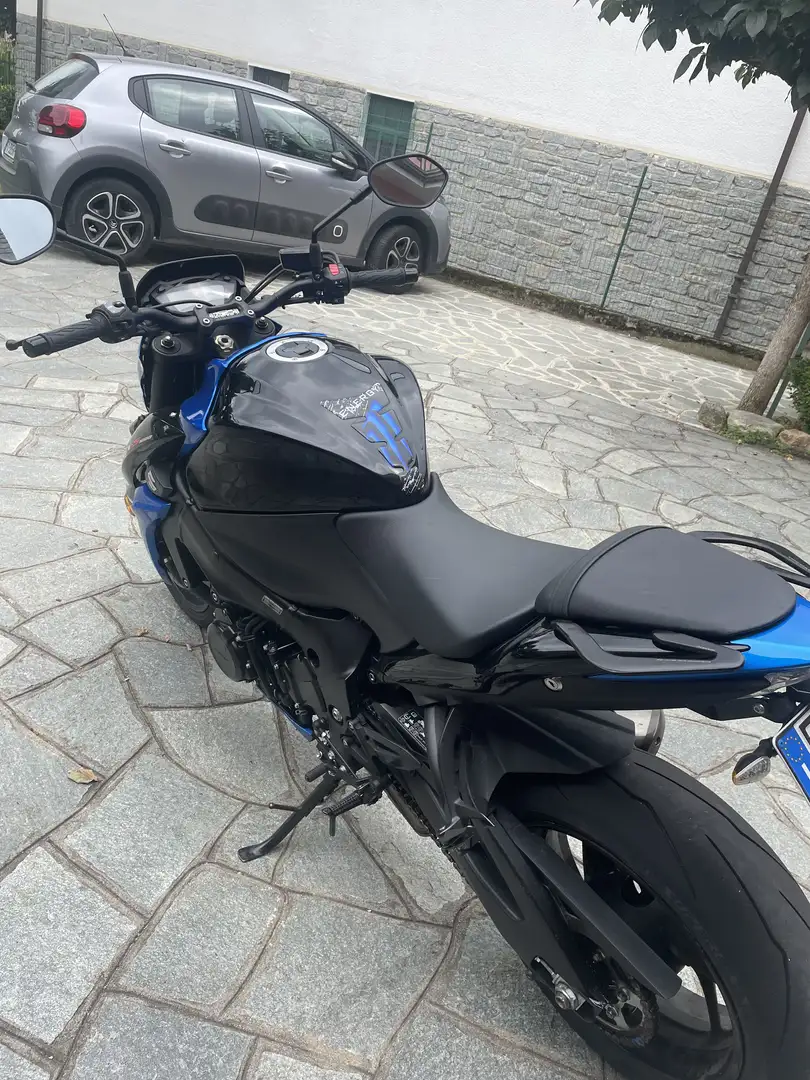 Suzuki GSX-S 1000 - 2