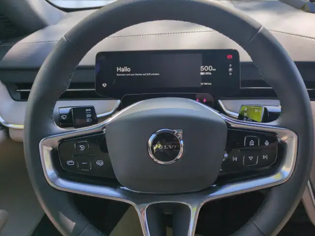 Volvo Ex90 view 15