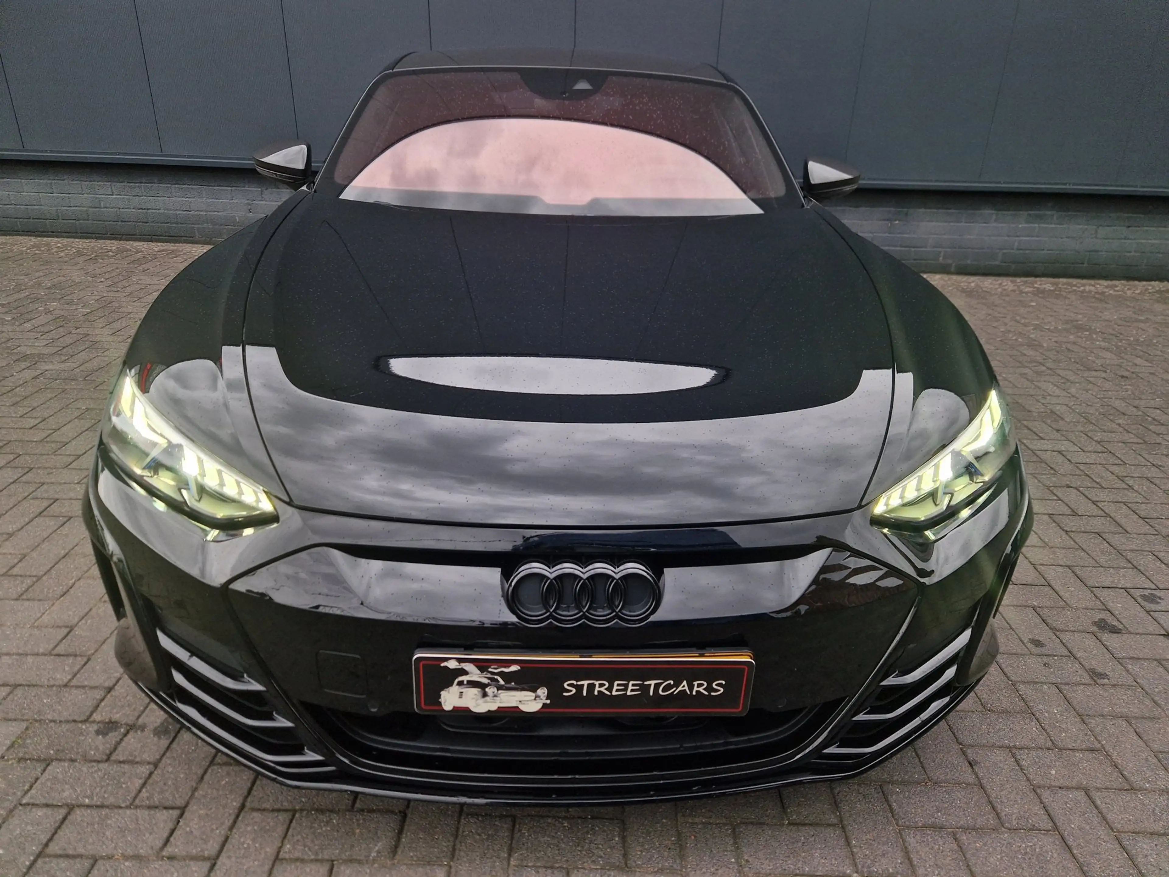 Audi RS e-tron GT 93 kWh — photo 37