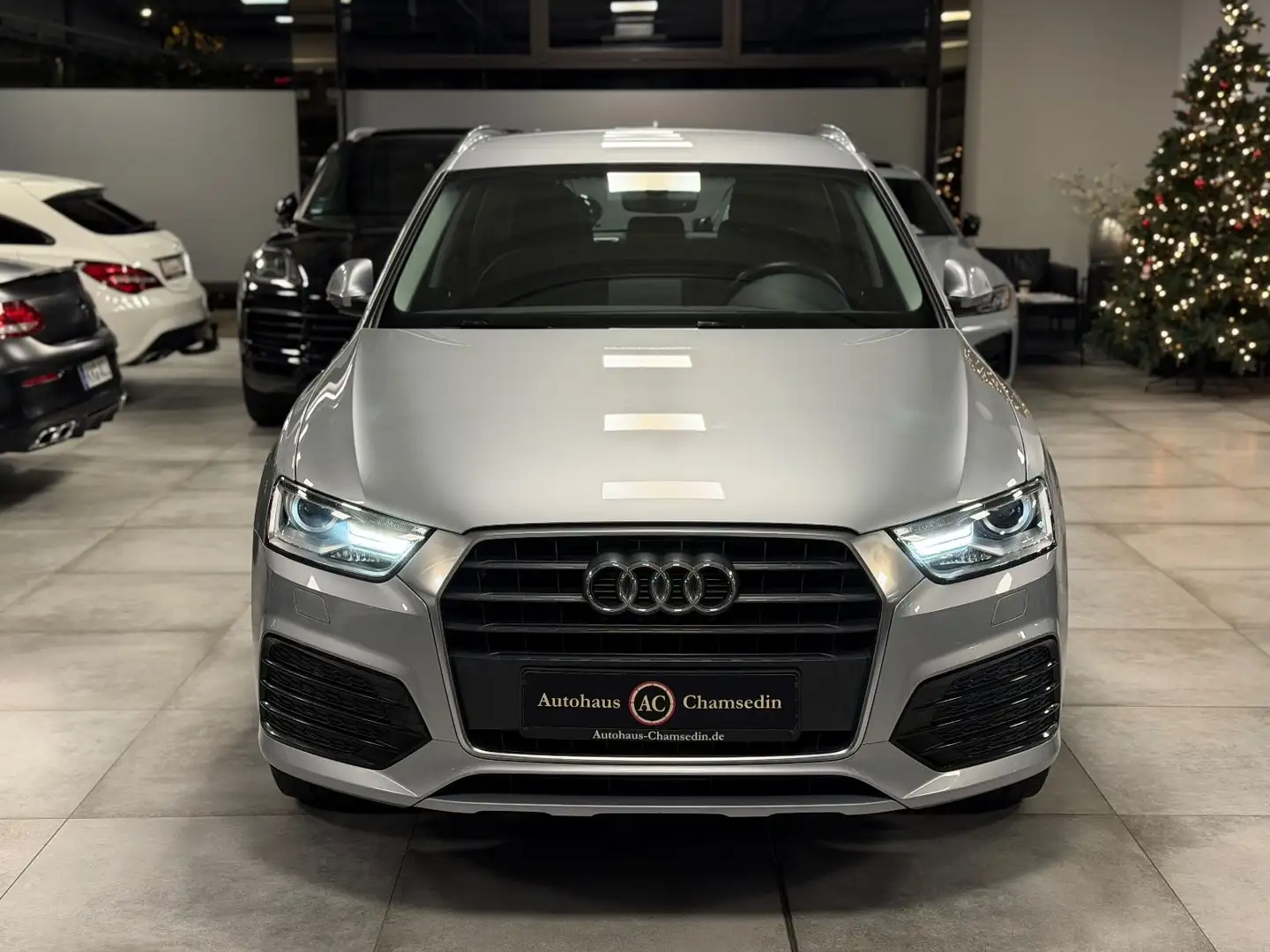Audi Q3 sport Silber - 1