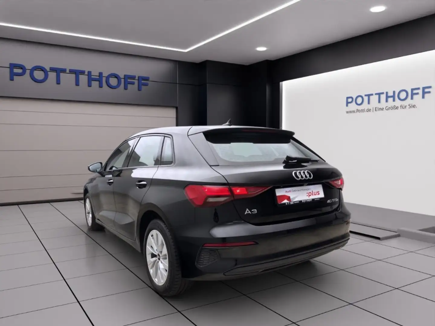 Audi A3 Sportback 40 TFSIe KAMERA LED GRA Negro - 2