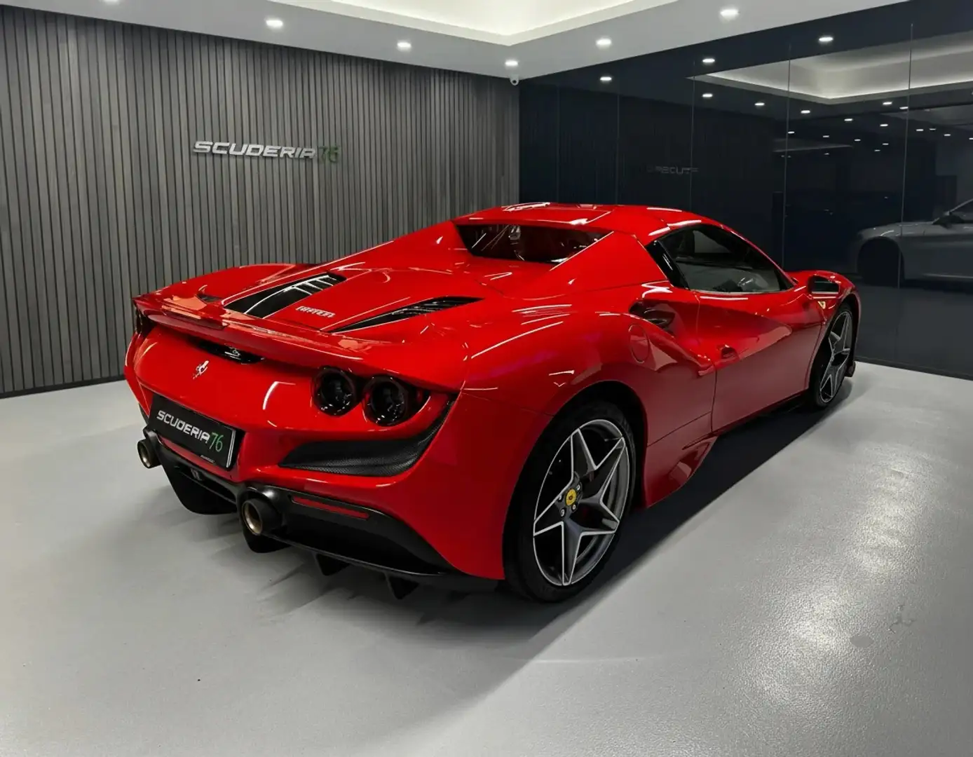 Ferrari F8 Tributo F8 Tributo Spider Spider 3.9 Rosso - 2