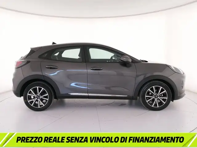 Ford Puma view 3