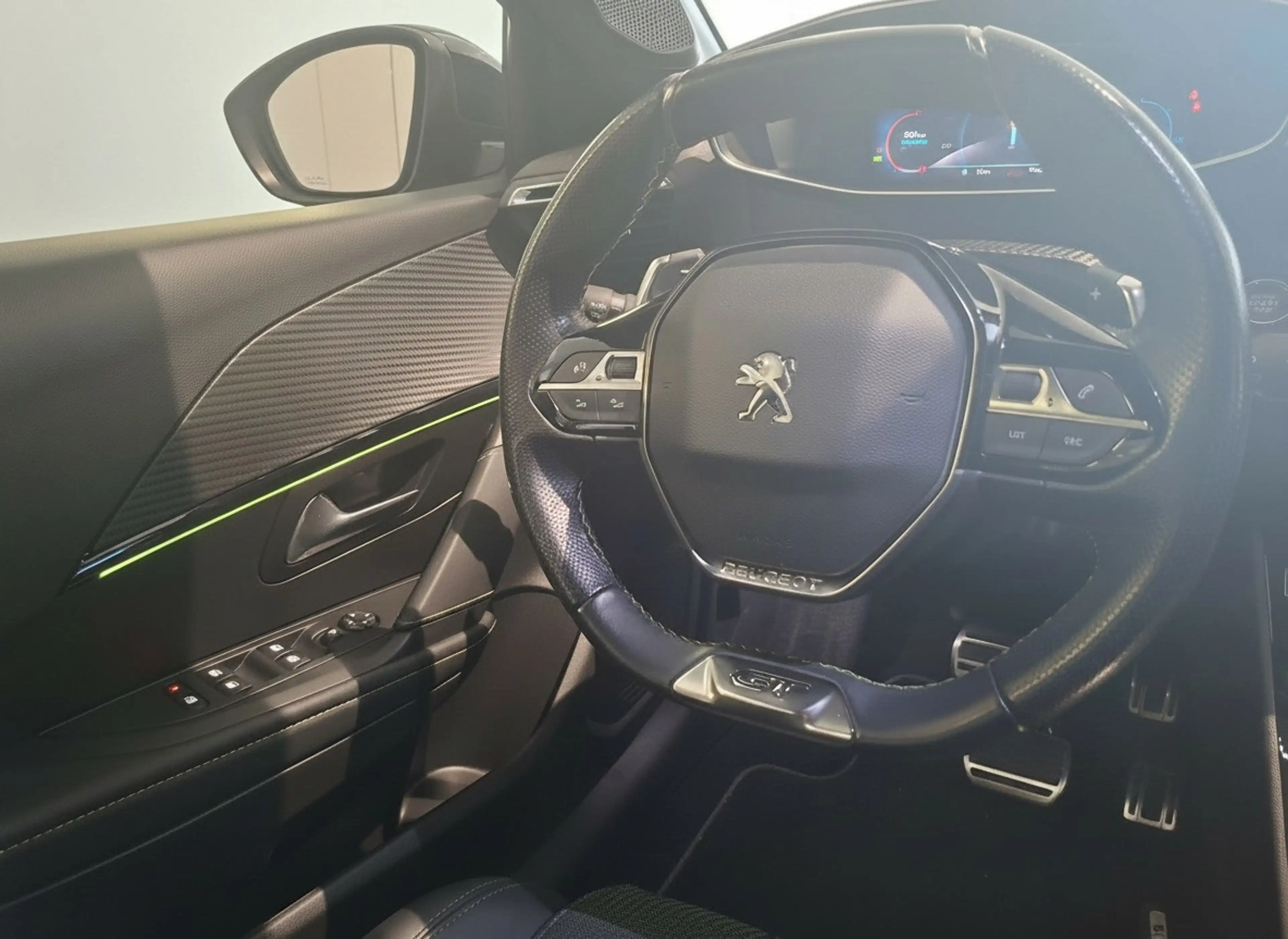 Peugeot 208 1.2 PureTech GT-Line automaat / app / camera /navi — photo 14