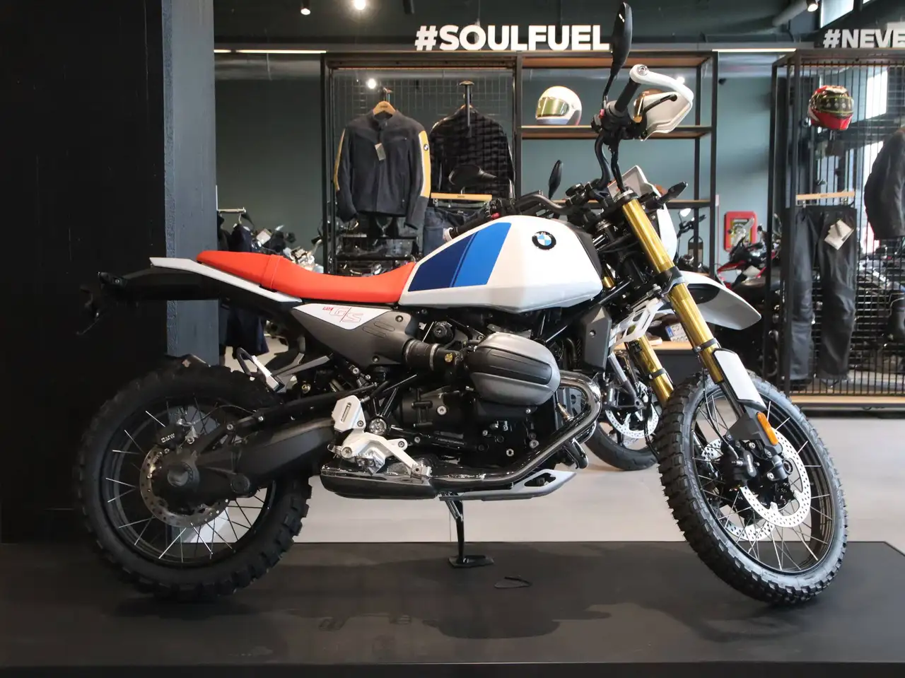BMW R 12 G