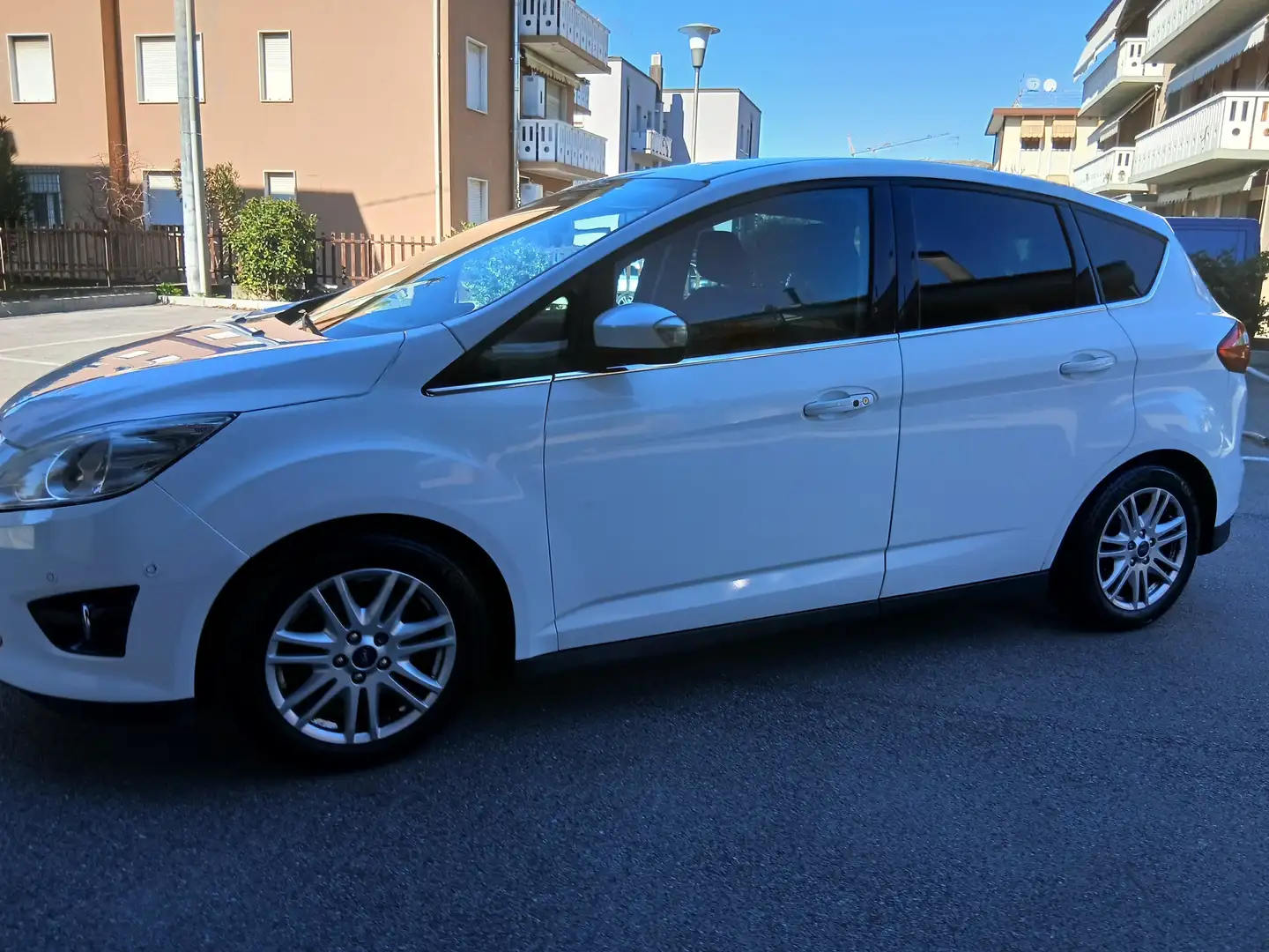 Ford C-Max 1.0 ecoboost Titanium OK per neopatentati Bianco - 1