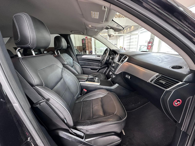 Mercedes-Benz ML 350 CDI BlueTec — photo 7