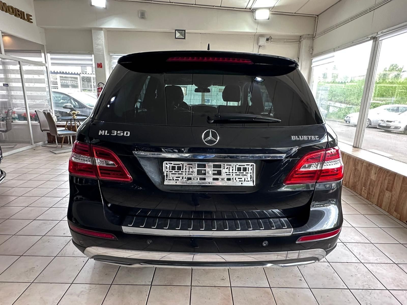 Mercedes-Benz ML 350 CDI BlueTec — photo 2