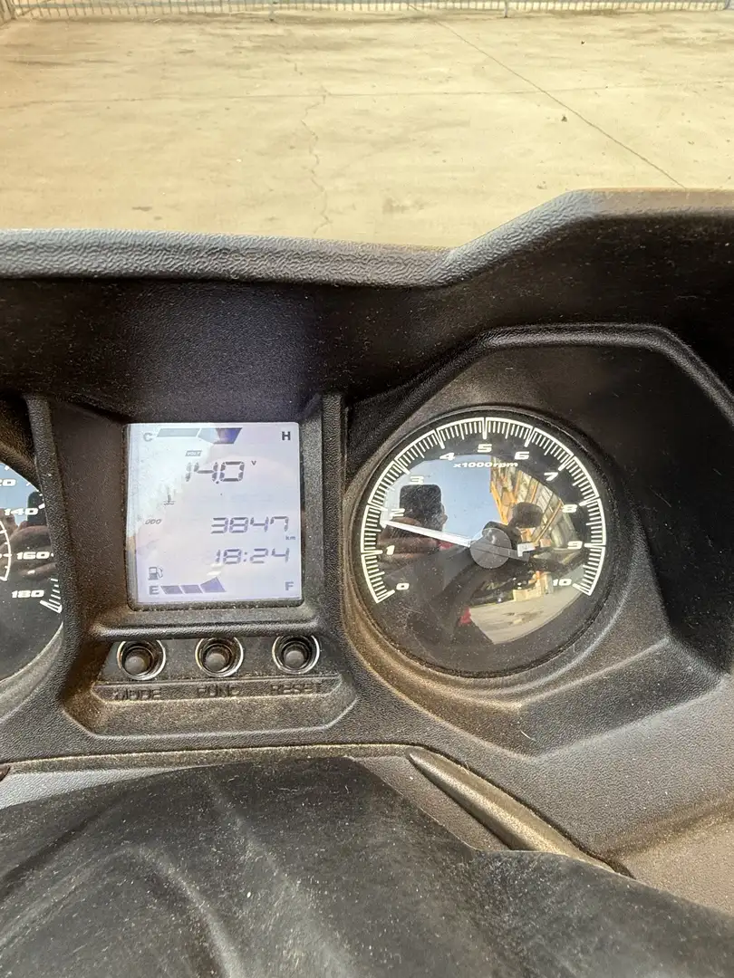 Kymco X-Town 300i - 1