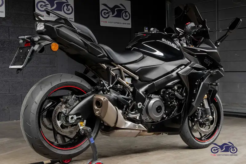 Suzuki GSX S 1000GT - foto 3