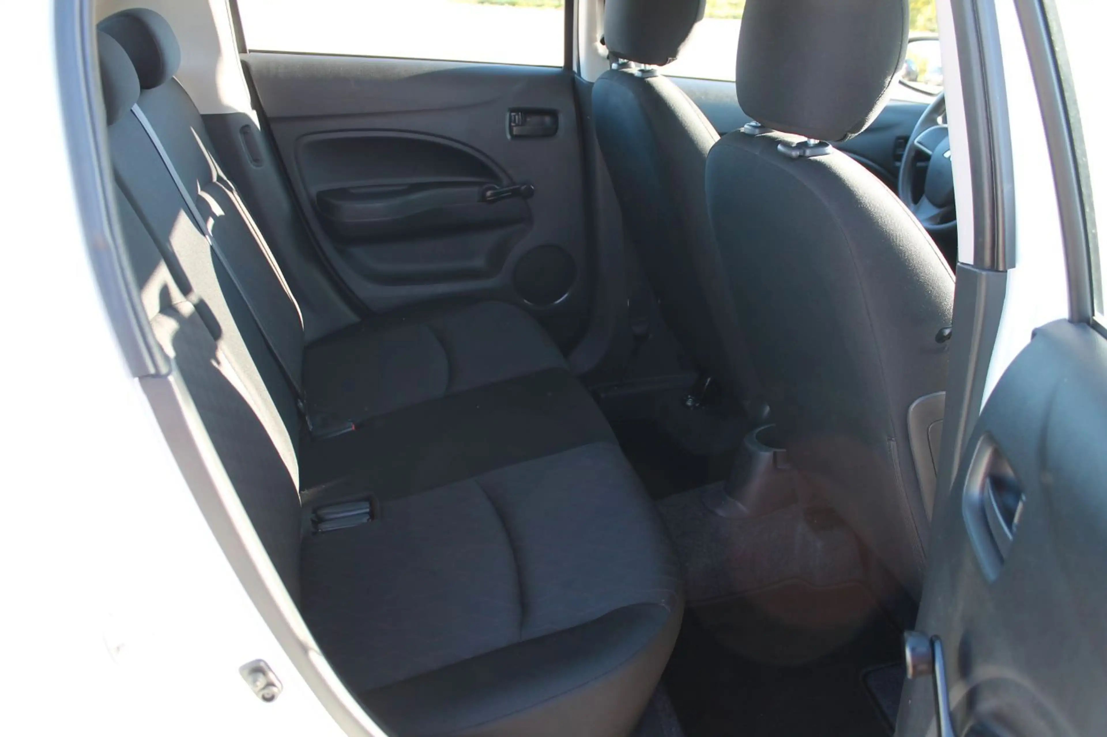 Mitsubishi Space Star 1.2 Spirit — photo 11