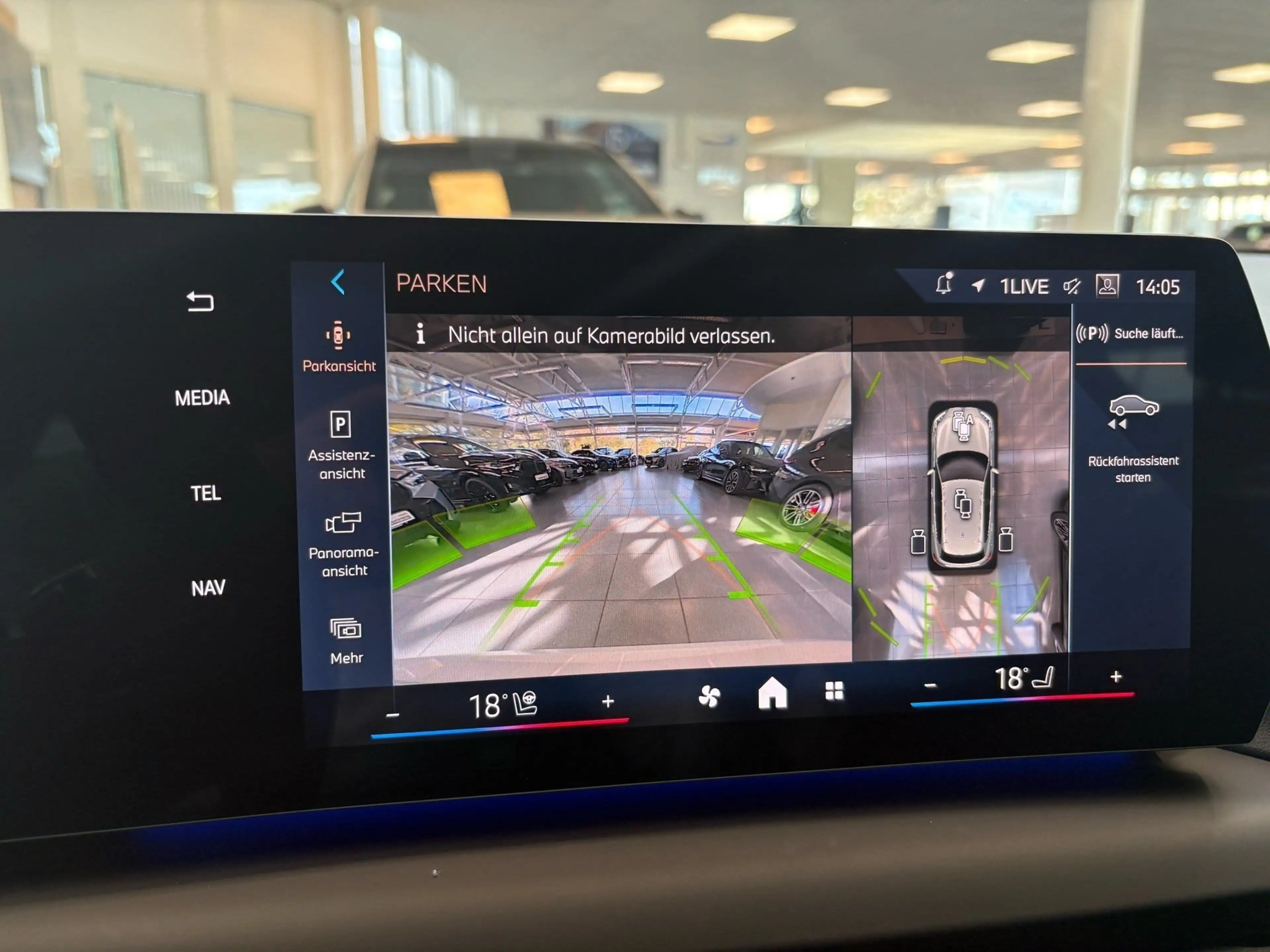 BMW 120 M Sport Pro DA+ PA+ HuD H/K AdapLED 18" LMR — photo 14
