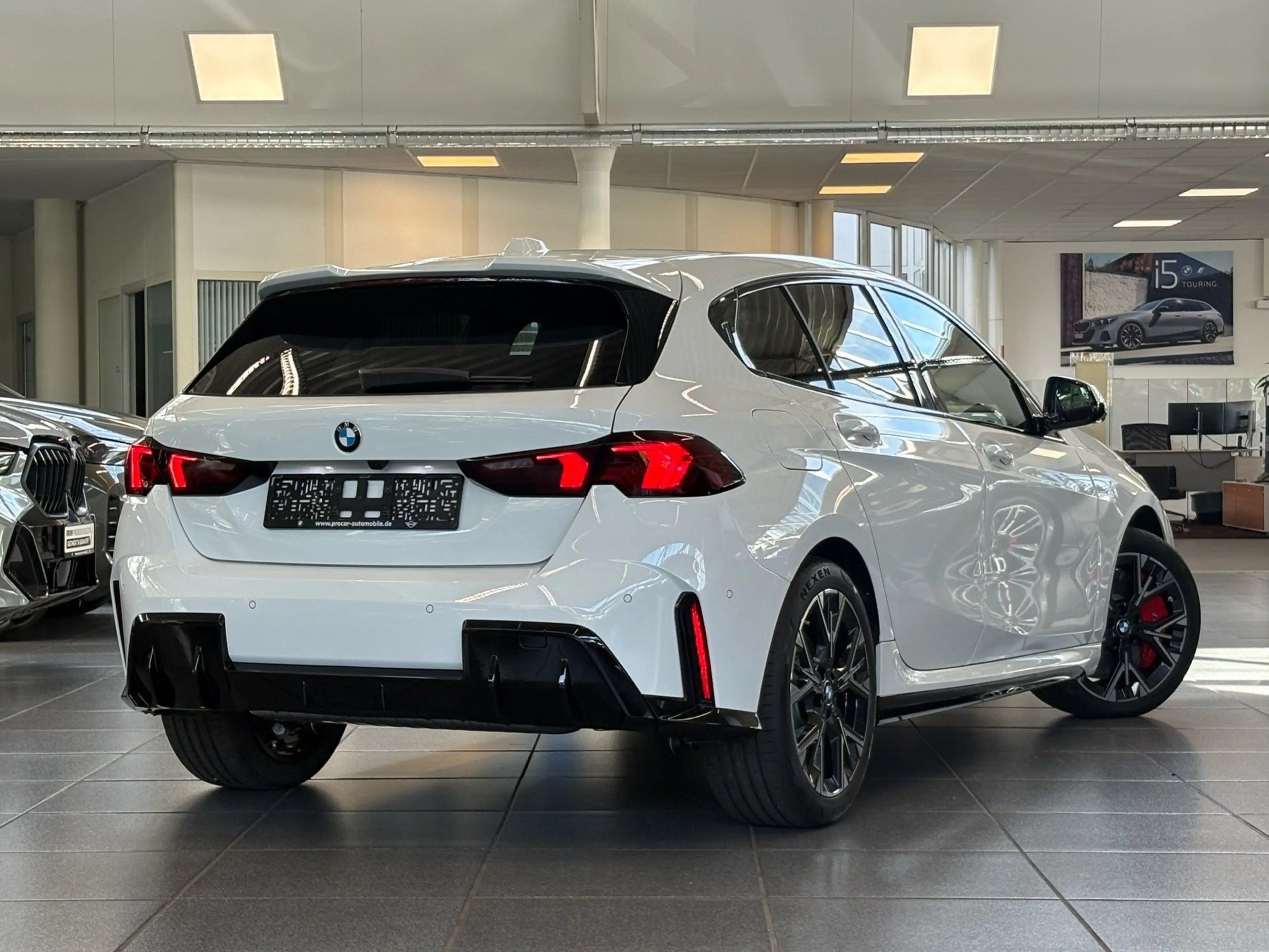BMW 120 M Sport Pro DA+ PA+ HuD H/K AdapLED 18" LMR — photo 2