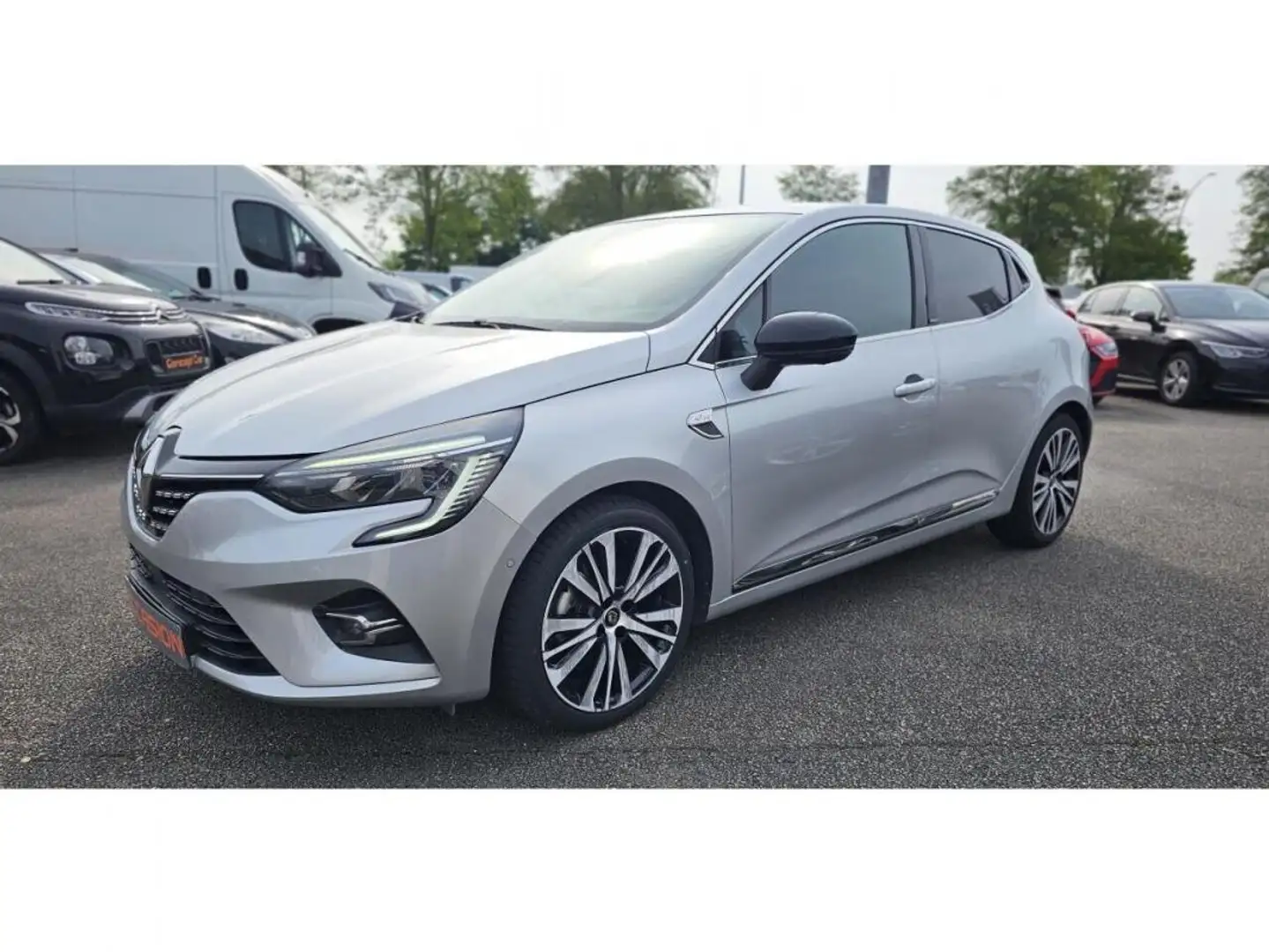 Renault Clio Initiale Paris 1.6 E-Tech Hybride 140cv BVA multi- - 2