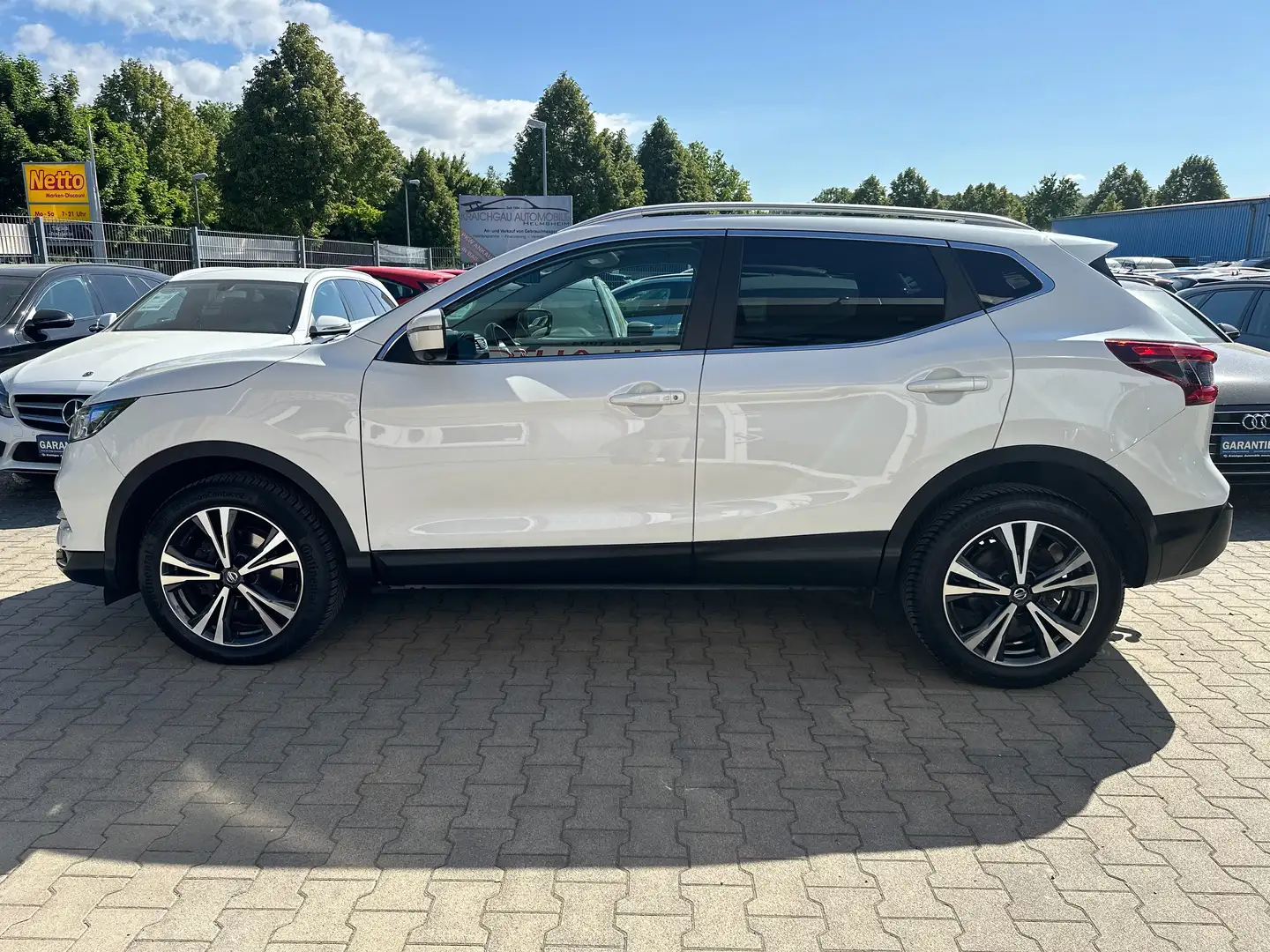 Nissan Qashqai N-Connecta 1.5*AHK*Panorama*Kamera*Navi*Alu*Sitzhz Blanco - 2