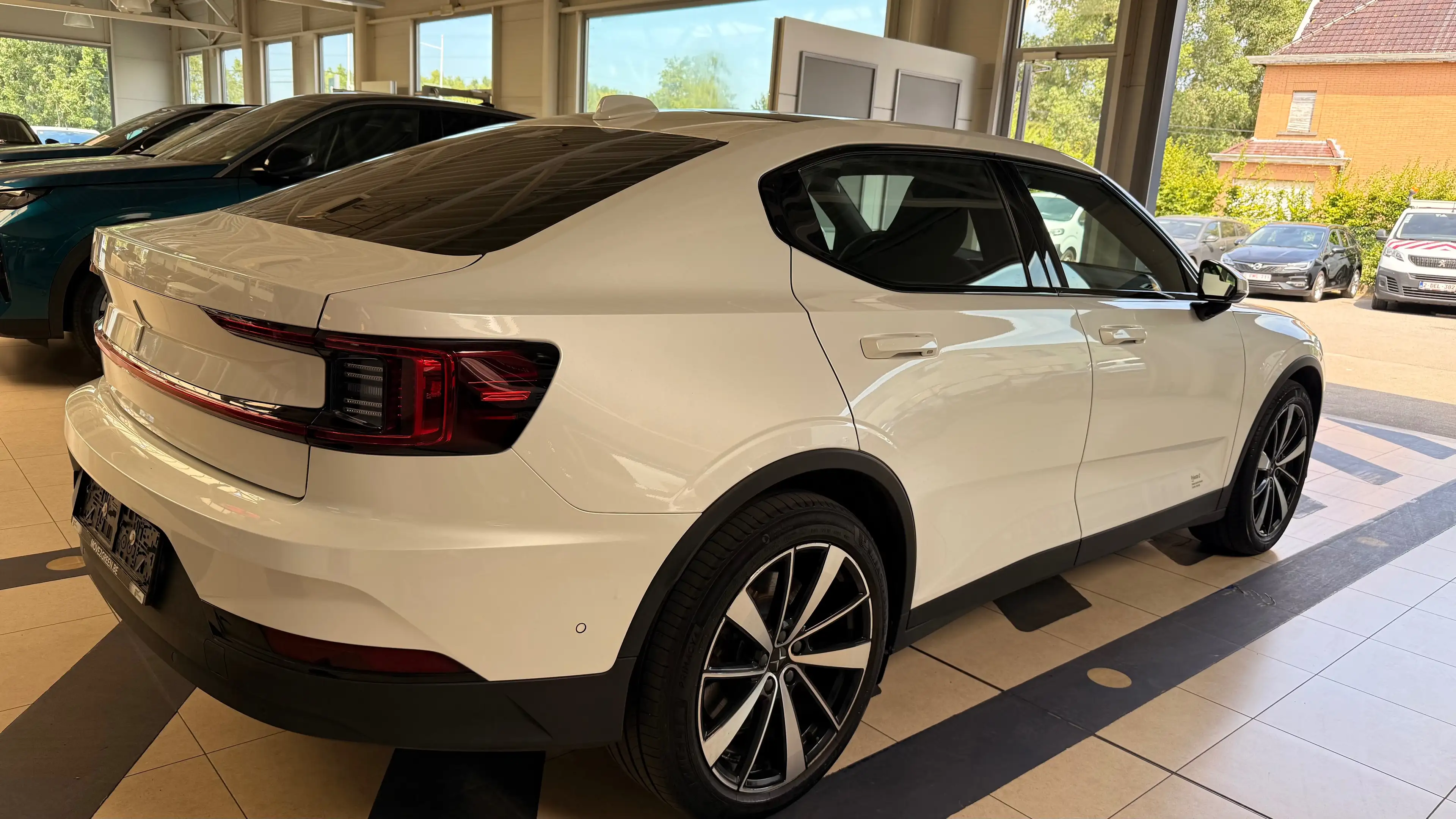 Polestar 2 Polestar 2 78 kWh Dual Motor MY23 (300kW) — photo 6