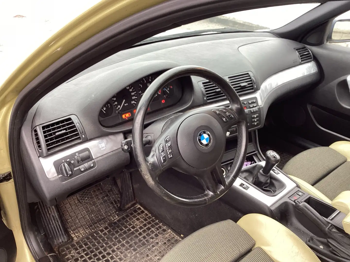 BMW 325 ti compact Xenon AHK Klimaaut. PDC Grün - 2