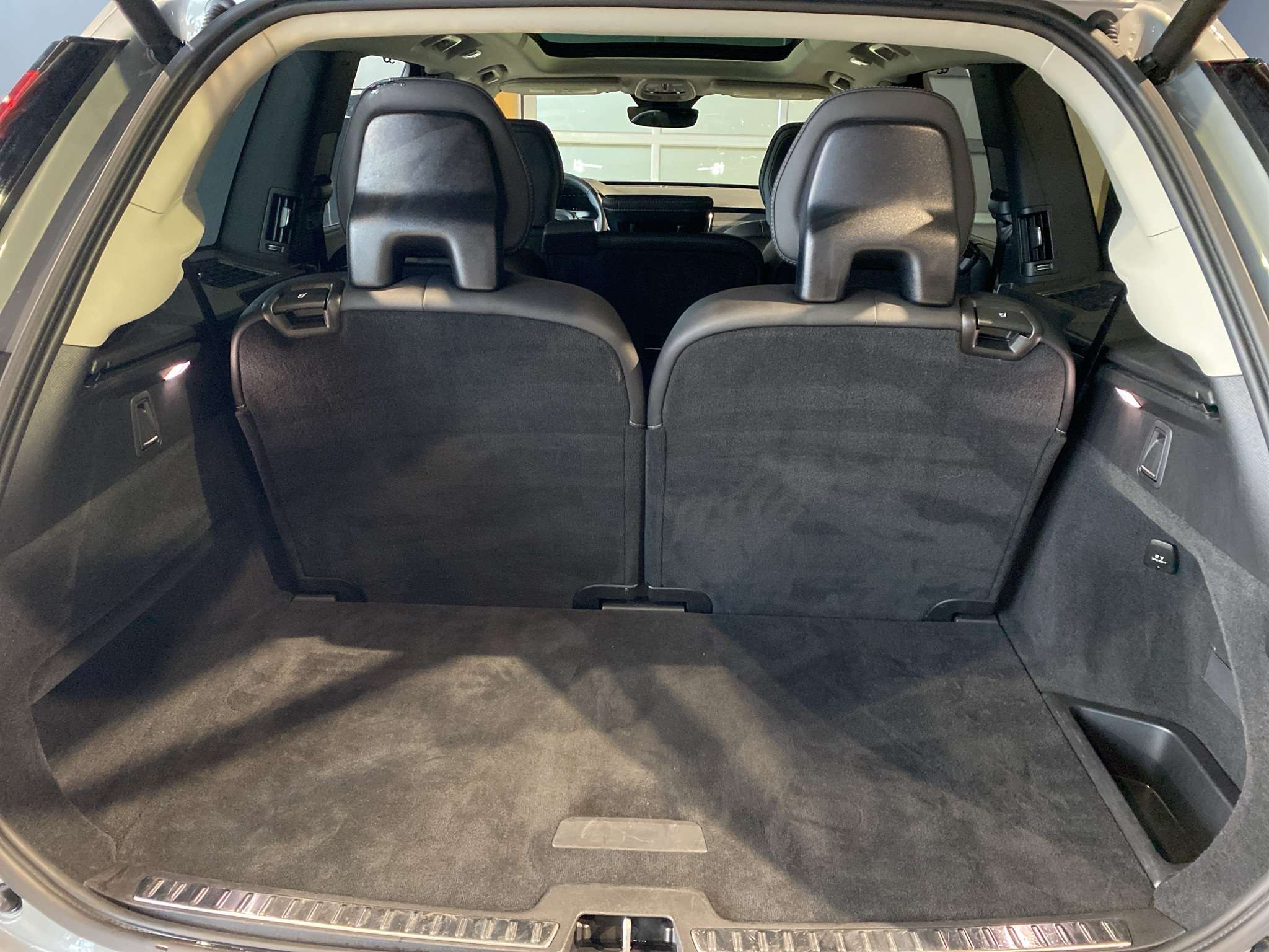 2026 Volvo XC90 B6 AWD Ultra Bright Theme 7-Seater thumb 20