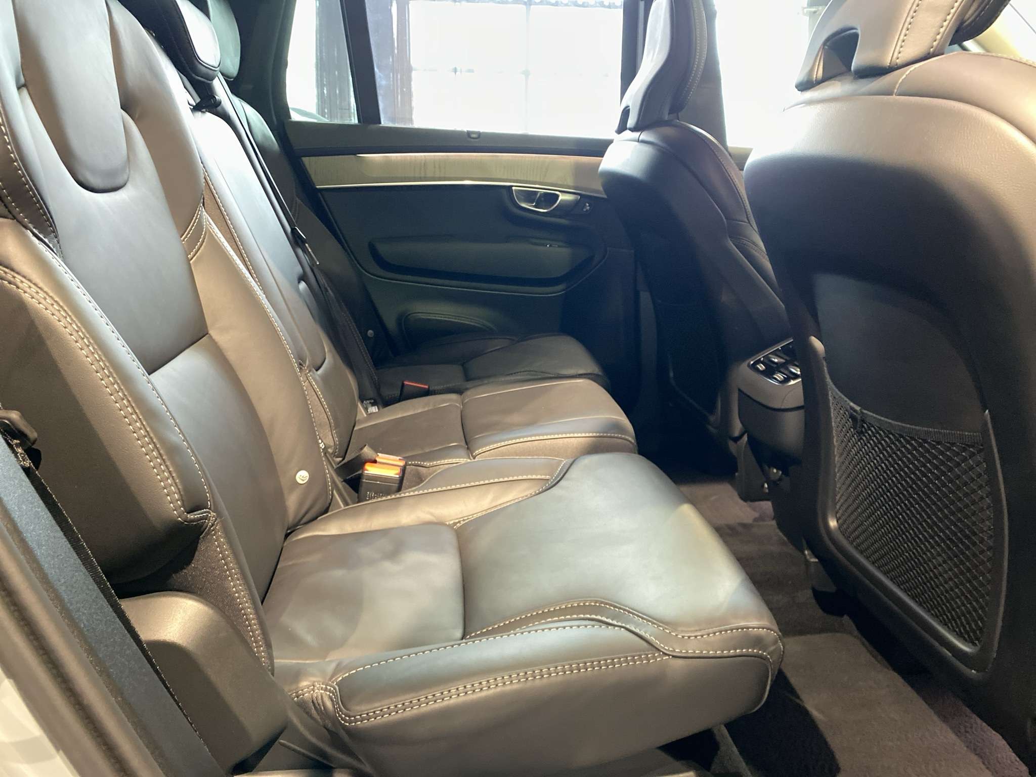 2026 Volvo XC90 B6 AWD Ultra Bright Theme 7-Seater thumb 21