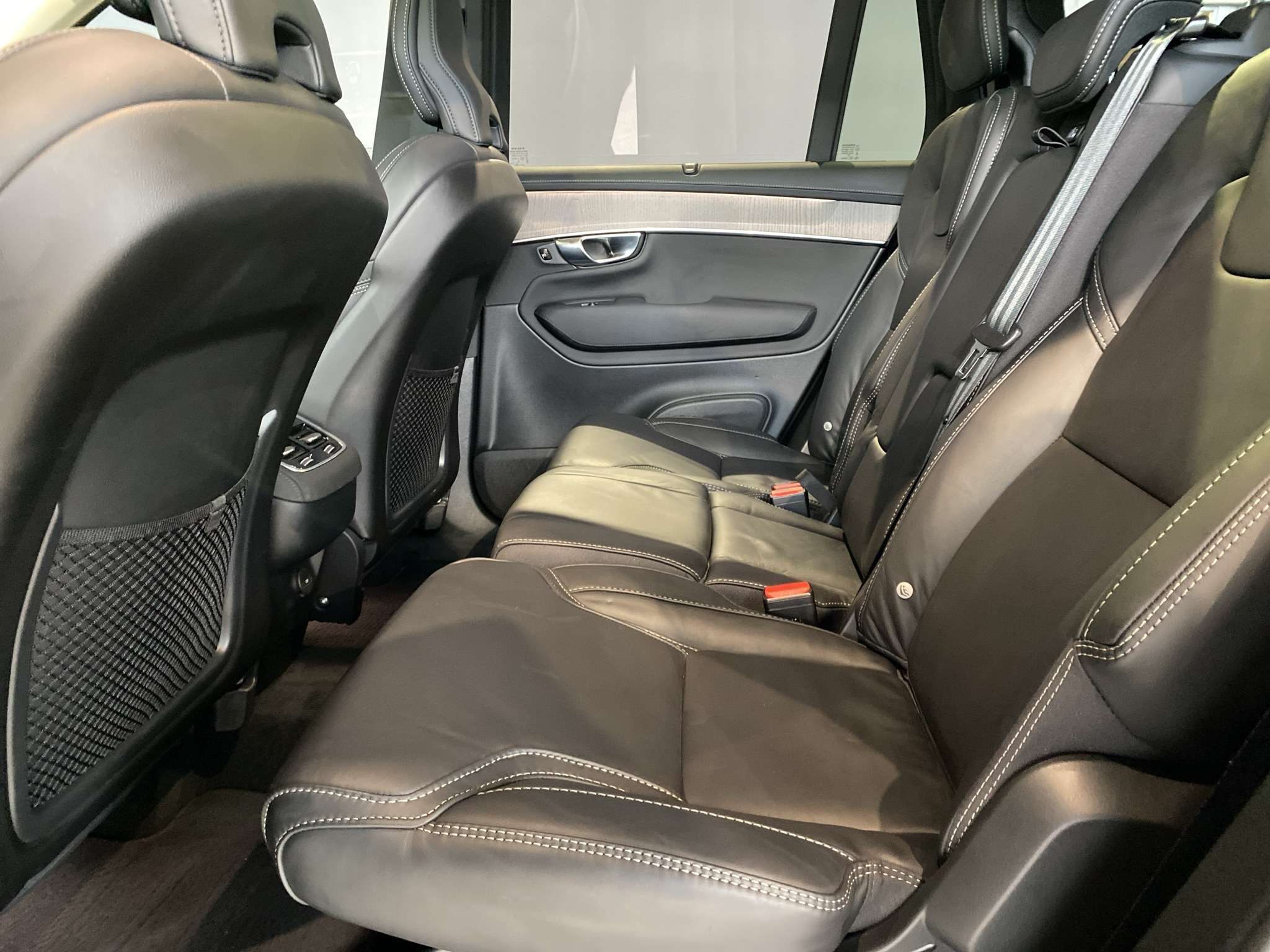 2026 Volvo XC90 B6 AWD Ultra Bright Theme 7-Seater thumb 18