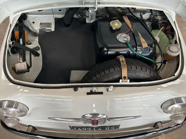 Fiat 500 view 24