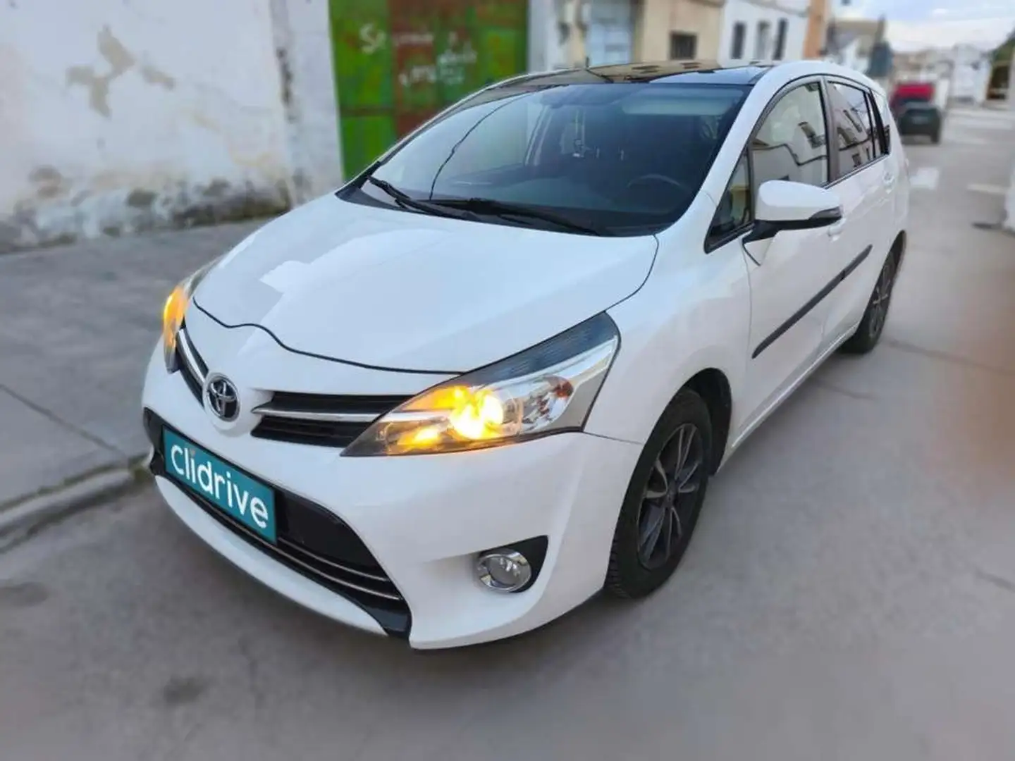 Toyota Verso 120D Advance 5pl. Blanco - 2