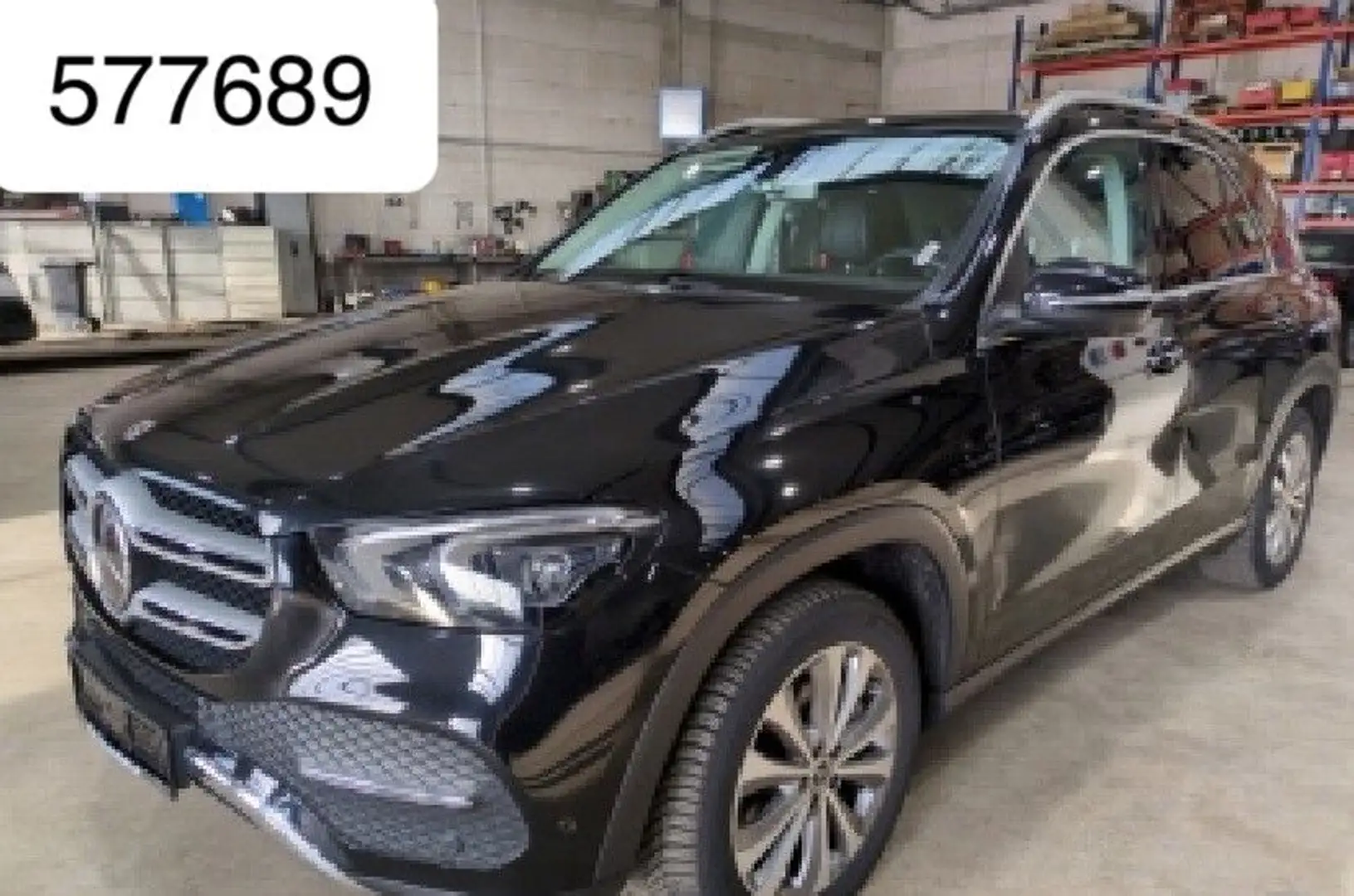Mercedes-Benz GLE 300 4M Multibeam FahrAss+ Pano 360k 19" Nav+ Noir - 1