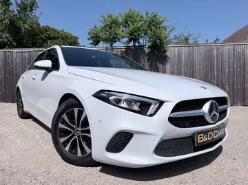 A 180 d HALF-LEDER/LED/CAM./CARPLAY/SAFETY/ZETELVERW.