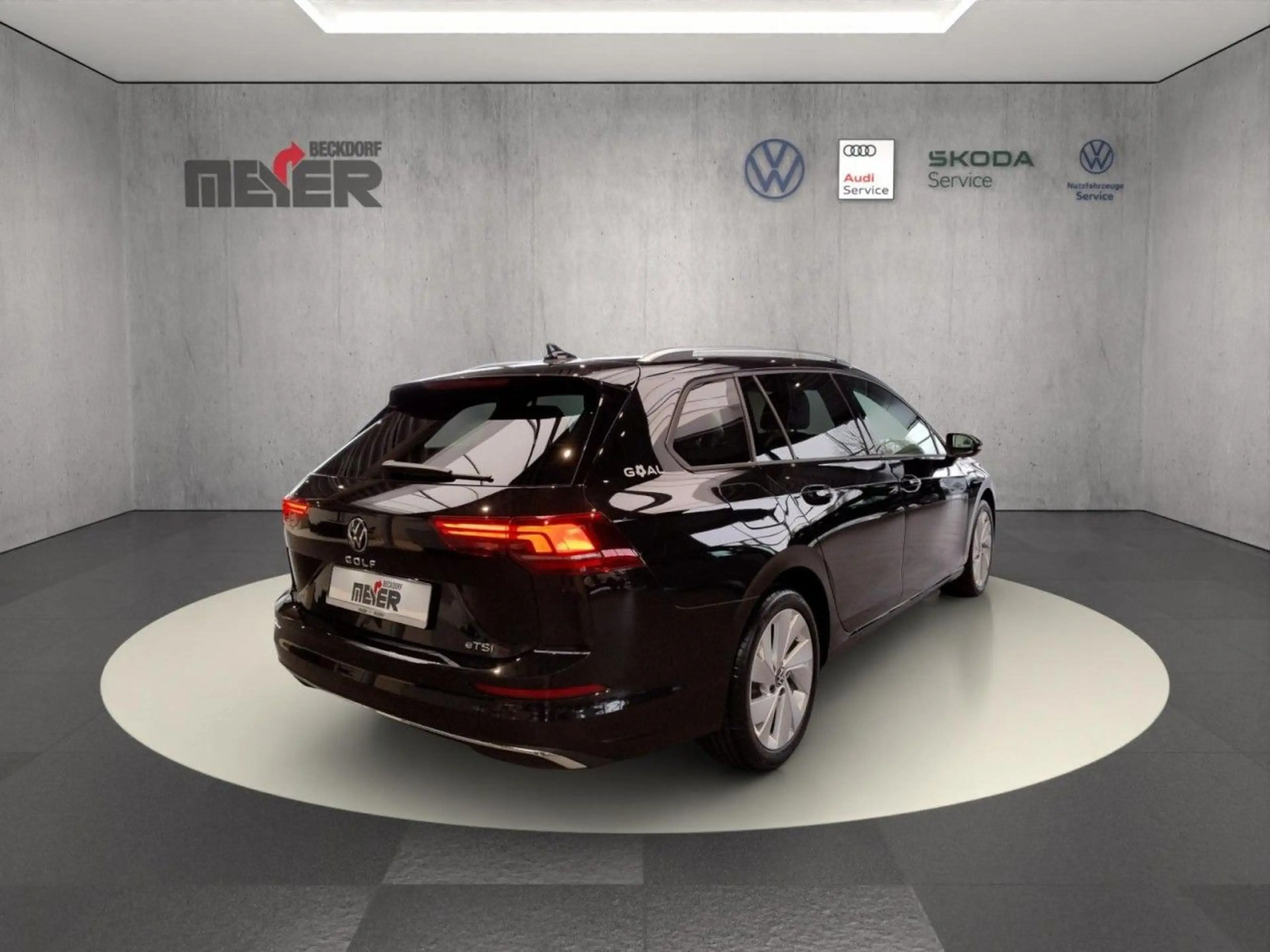 Volkswagen Golf Variant GOAL 1.5 eTSI DSG — photo 7