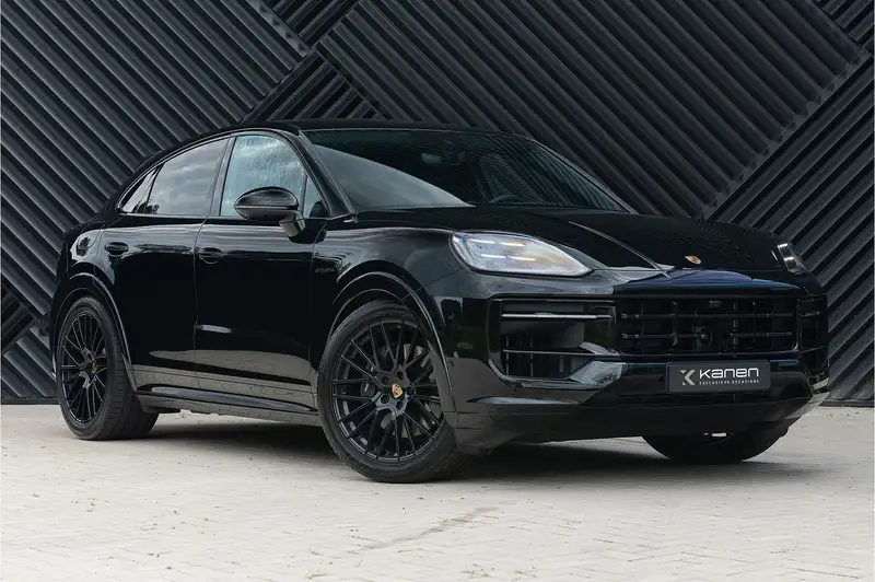 PORSCHE Cayenne Coupe
