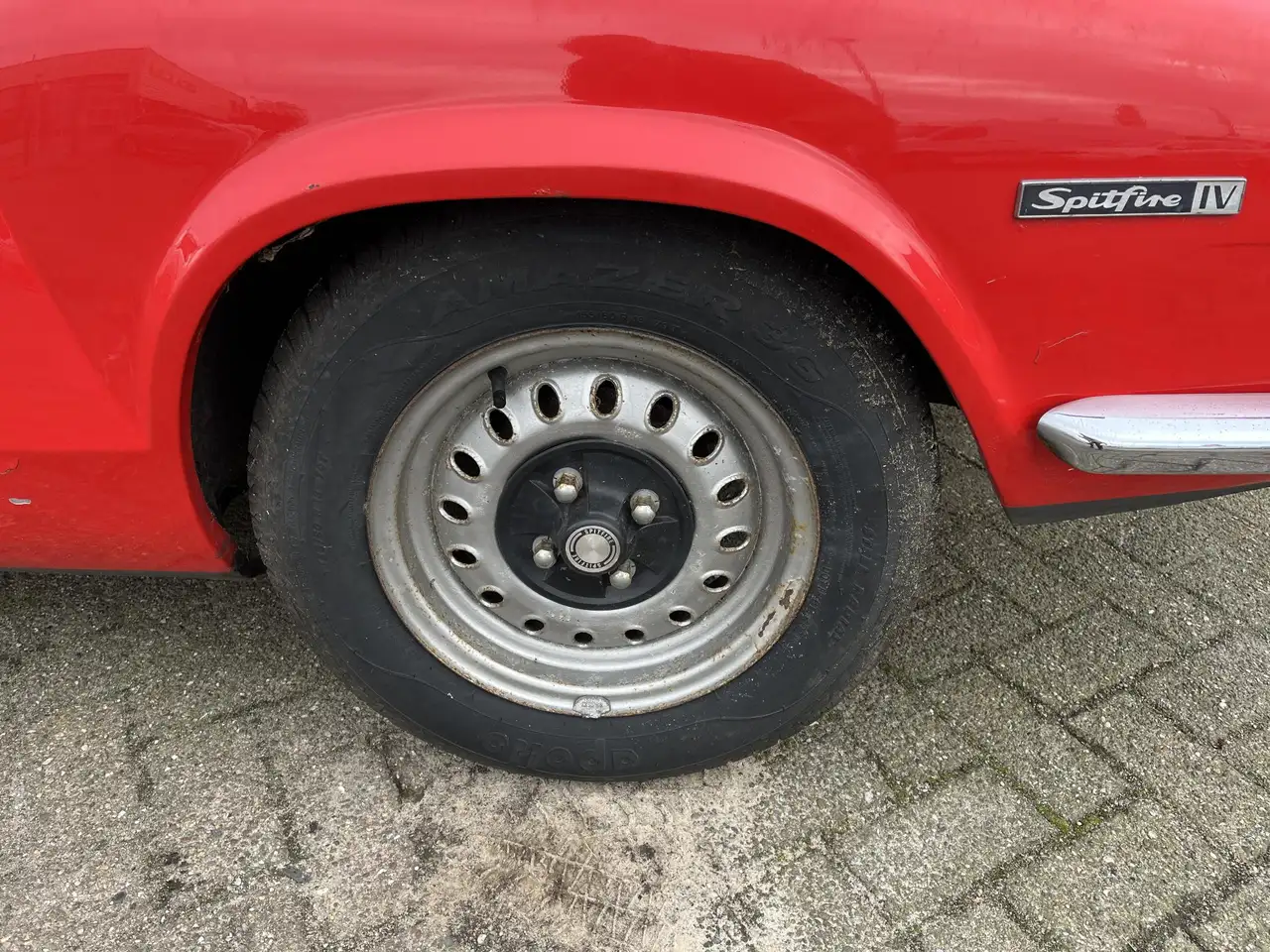 Triumph MK IV 1300 soft top Poor men's Jaguar E type!, foto 8