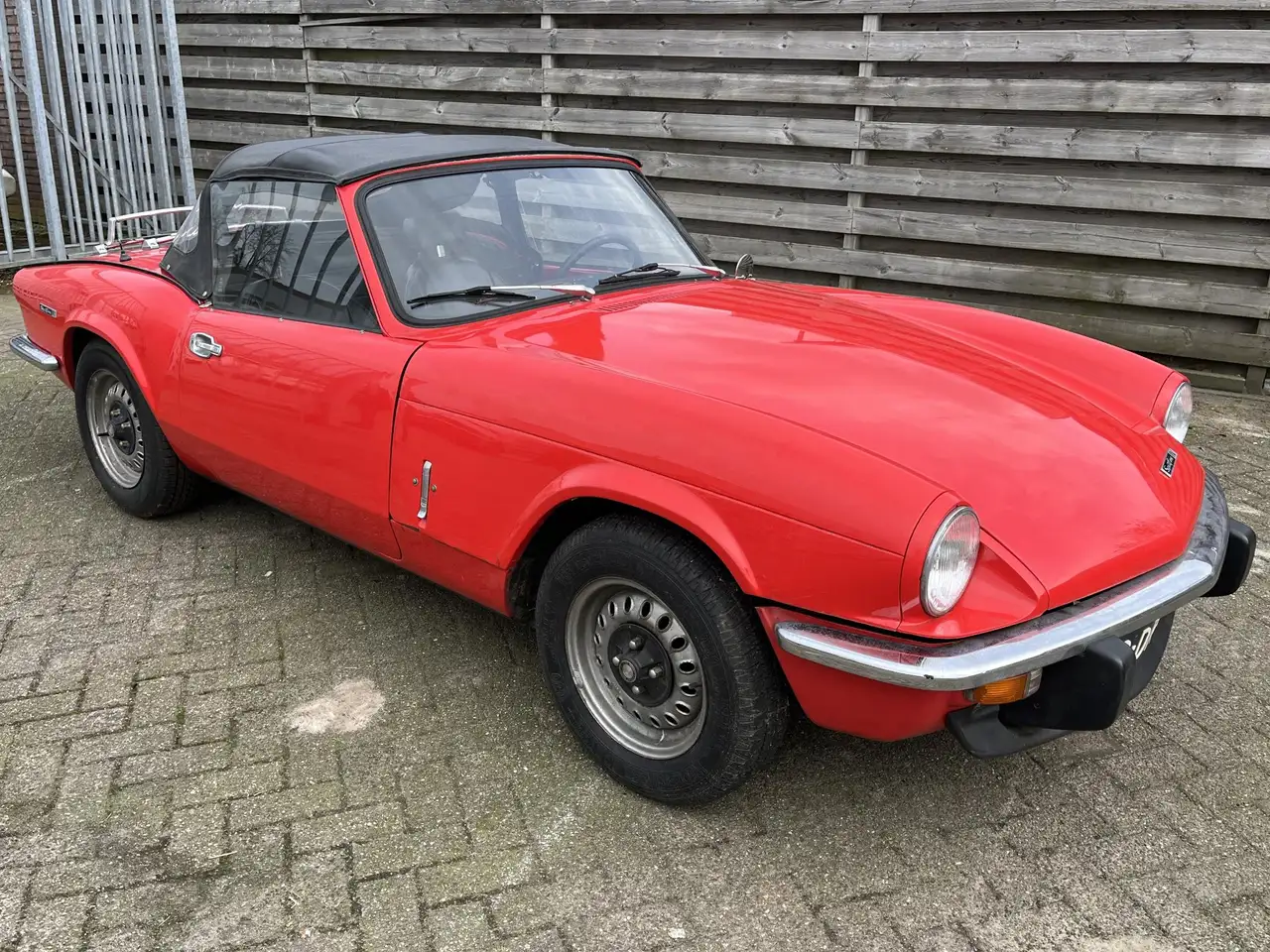 Triumph MK IV 1300 soft top Poor men's Jaguar E type!, foto 9