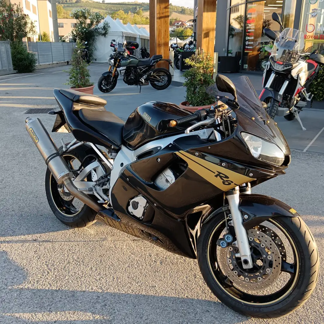 Yamaha YZF-R6 - 2