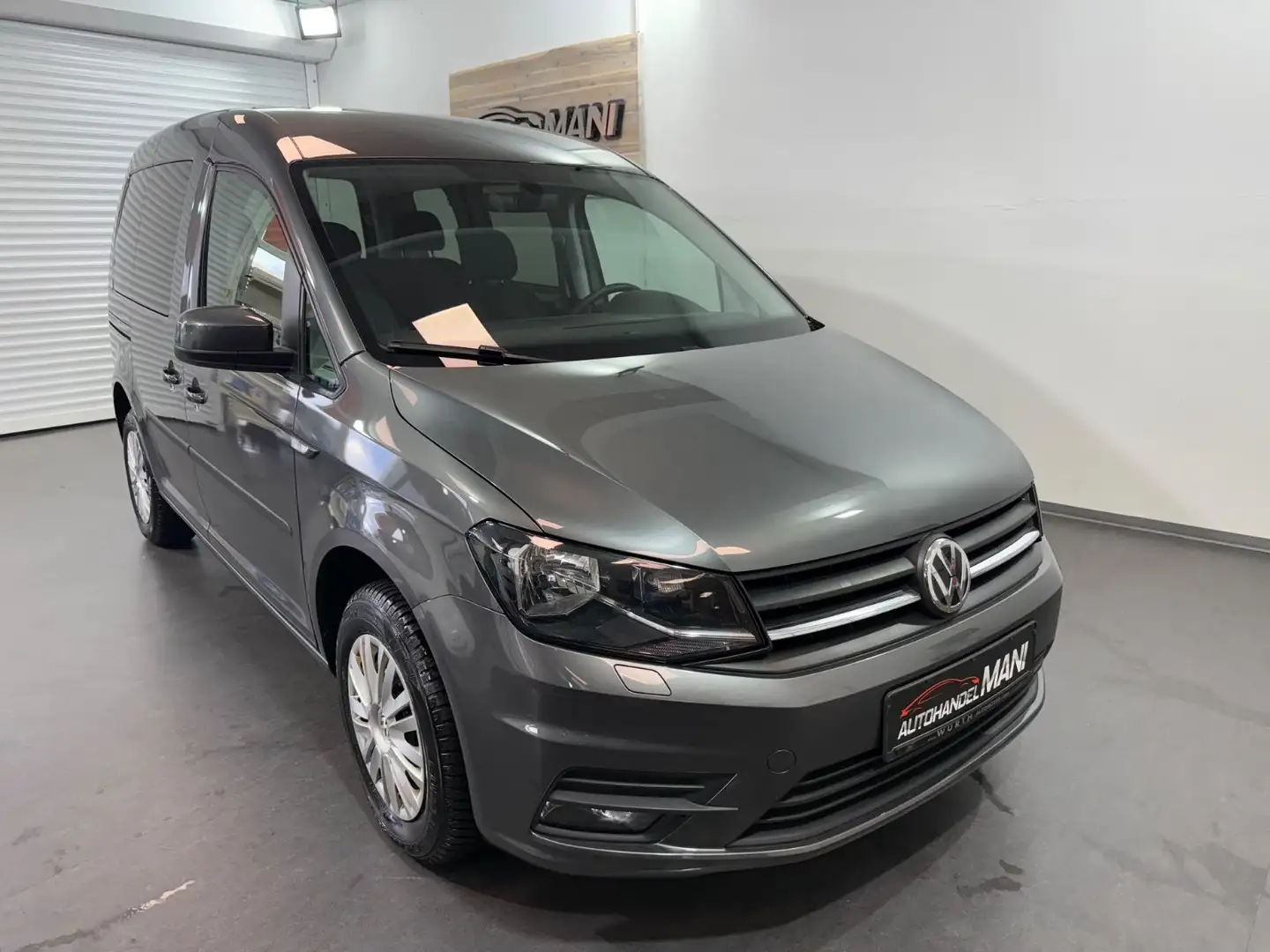 Volkswagen Caddy PKW Trendline BMT/PDC/ Grau - 1