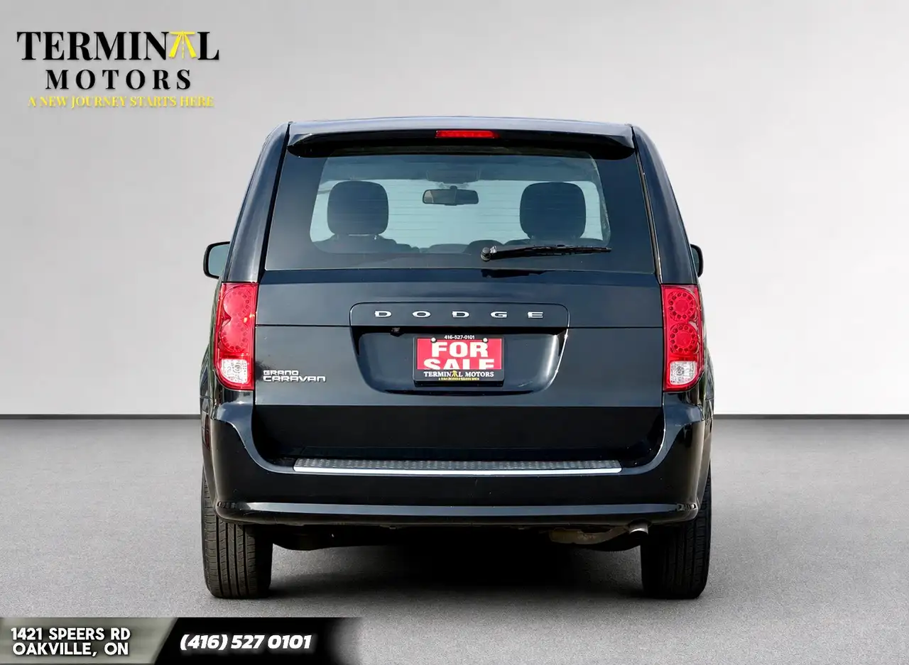 Dodge Grand Caravan снимка Dodge Grand Caravan