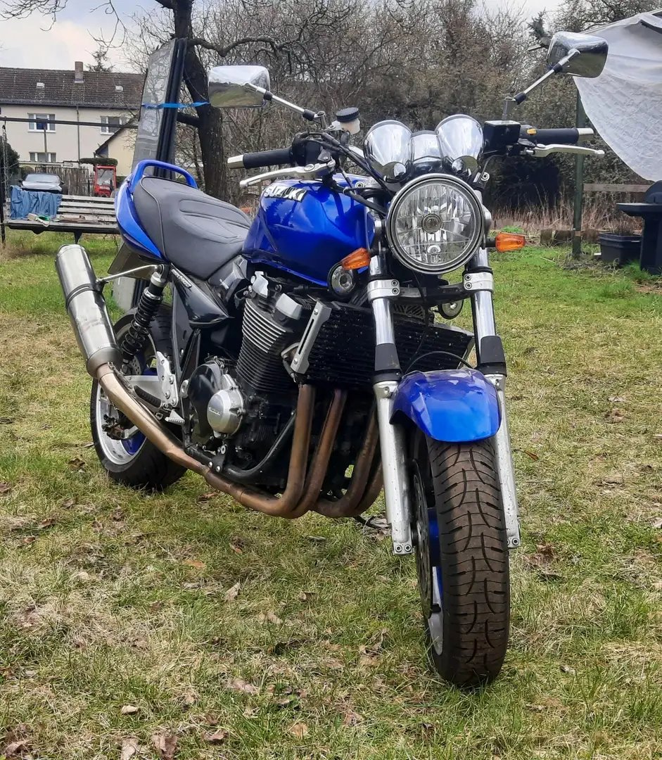 Suzuki GSX 1400 Niebieski - 1