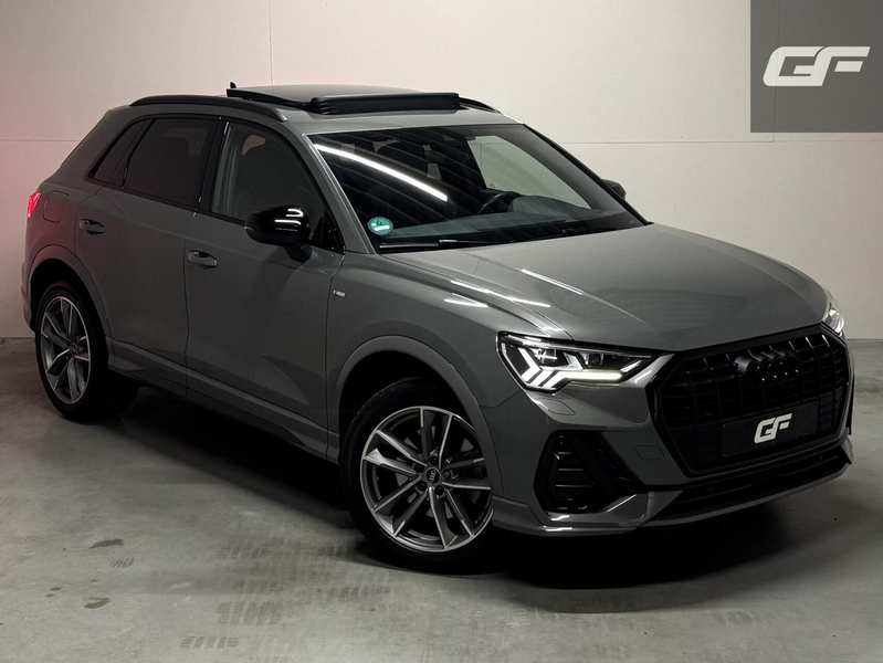 Audi Q3 45 TFSIe S-Line Black Edition Pano Sonos Virtual C — photo 2