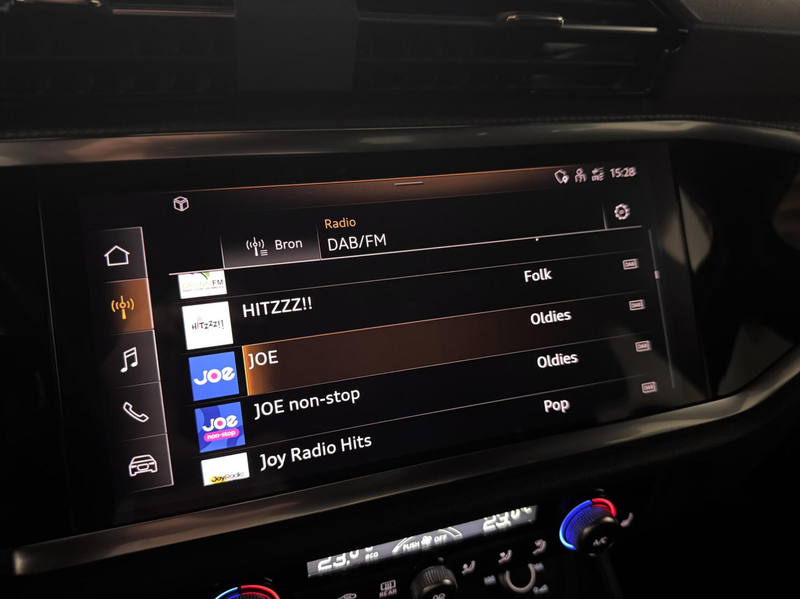 Audi Q3 45 TFSIe S-Line Black Edition Pano Sonos Virtual C — photo 47