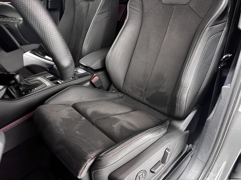 Audi Q3 45 TFSIe S-Line Black Edition Pano Sonos Virtual C — photo 20